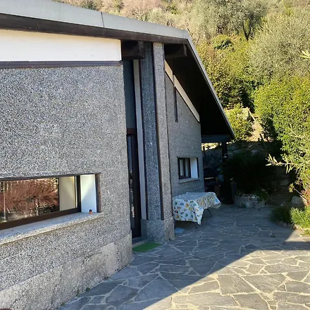 The Tree - View And Terrace Sala Comacina