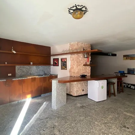The Tree - View And Terrace Villa *